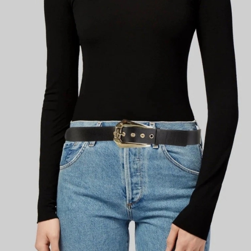 Michael Kors Brown Leather Belt with Gold Buckle. Size: Small.